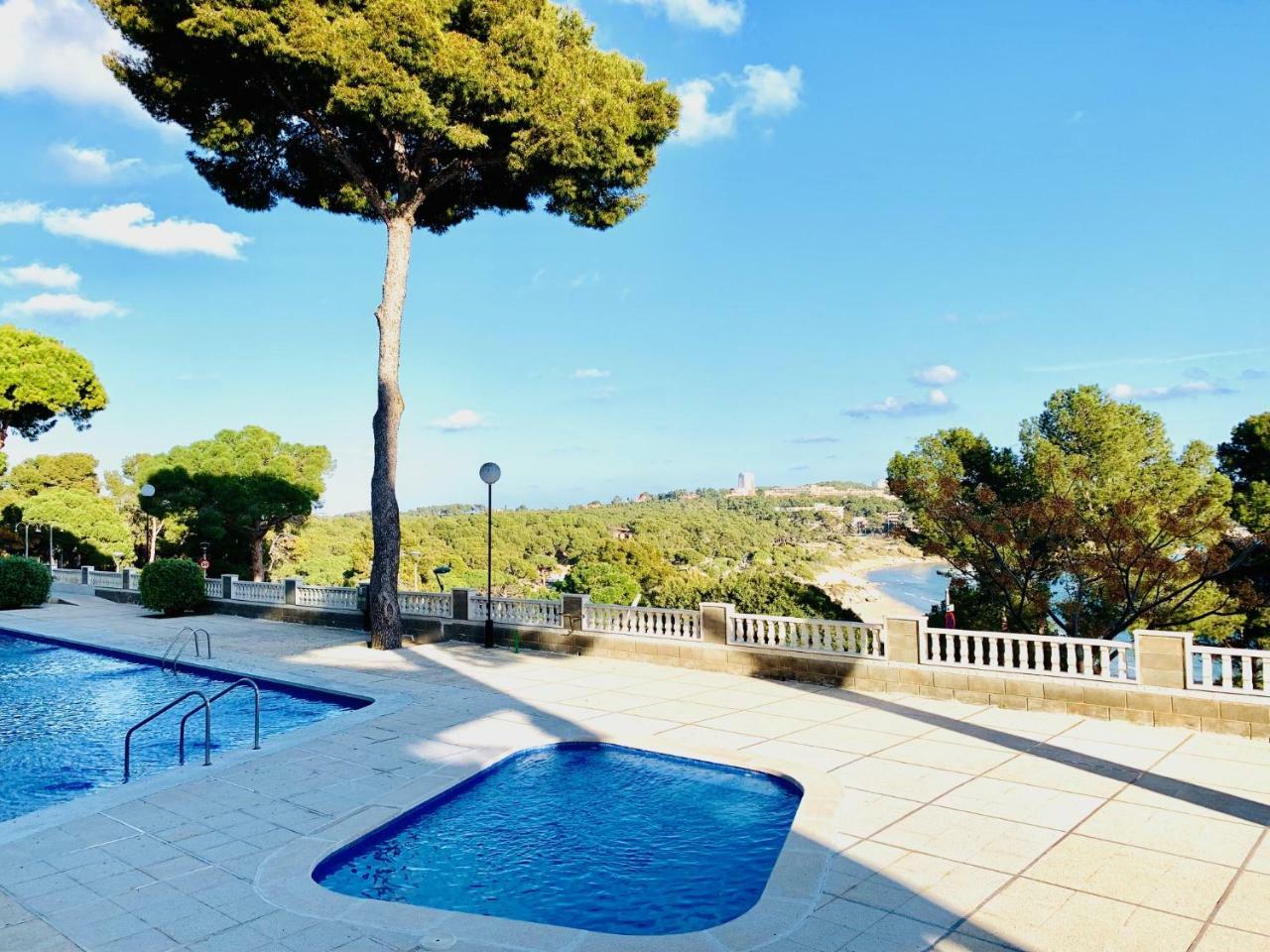 Book Playa Larga Salou Apartment Bagian luar foto