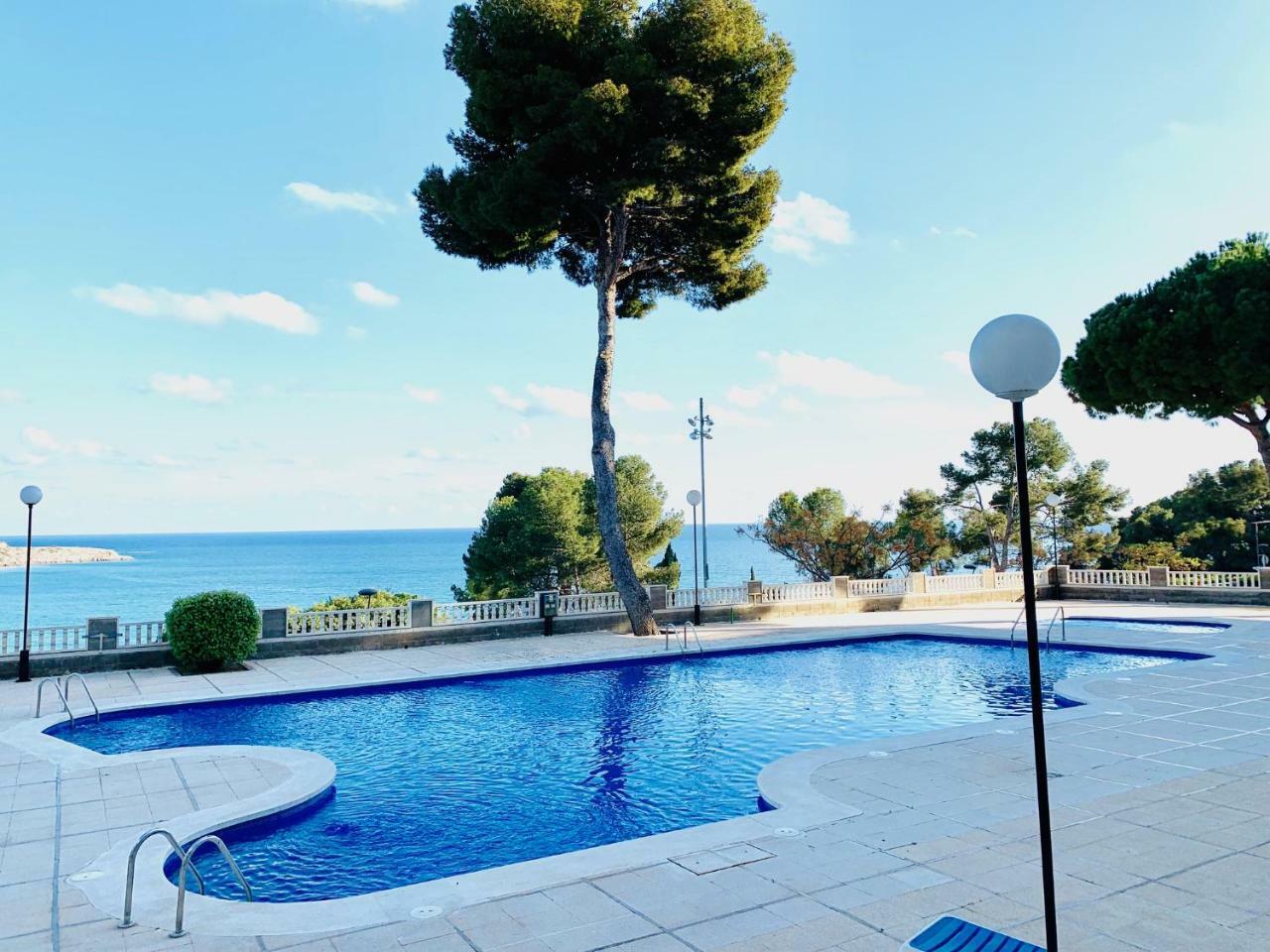 Book Playa Larga Salou Apartment Bagian luar foto