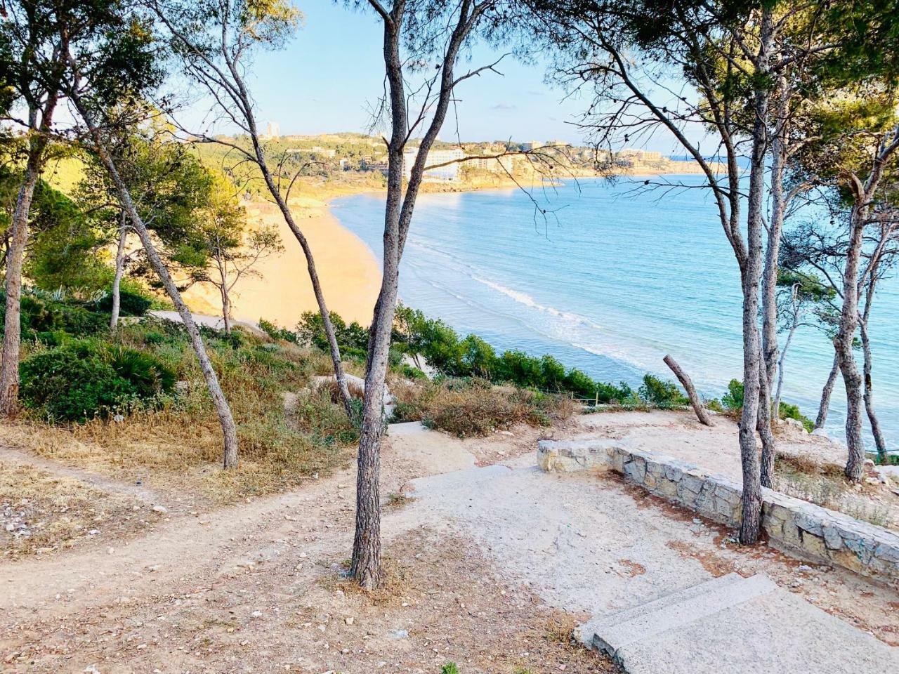 Book Playa Larga Salou Apartment Bagian luar foto