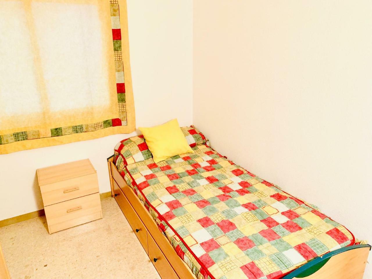 Book Playa Larga Salou Apartment Bagian luar foto